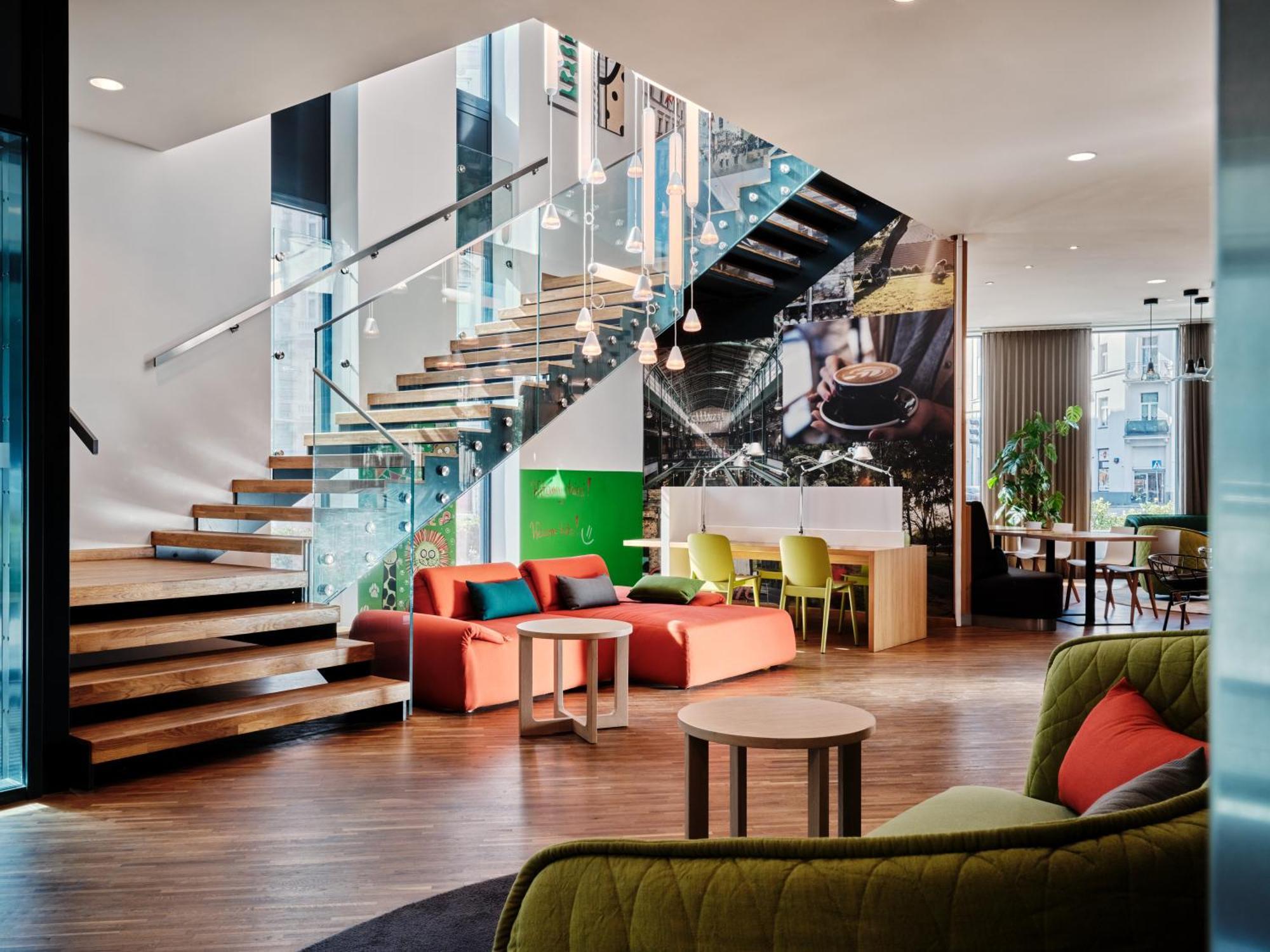 Holiday Inn - Warsaw City Centre By Ihg Exterior foto